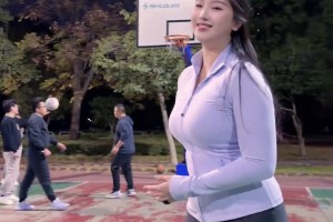 隔着屏幕都热，燥热！